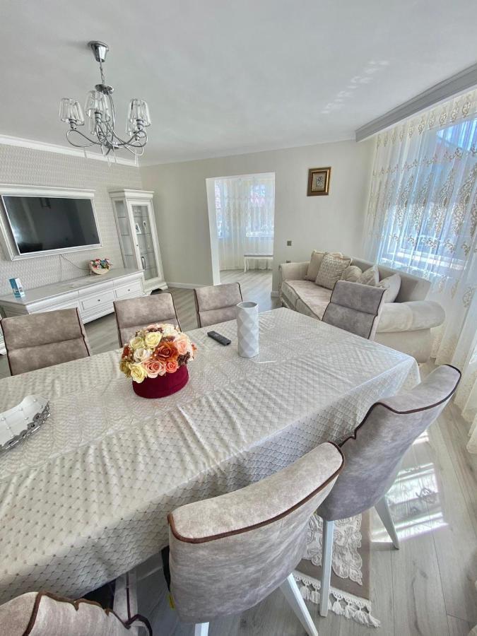 Anca'S Home 오라데아 외부 사진